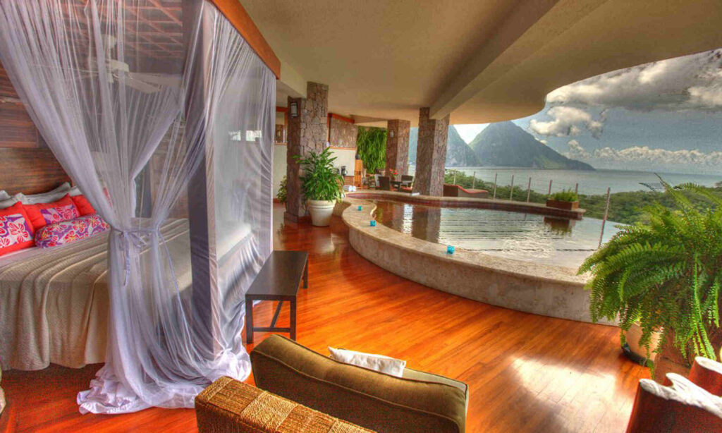 Parmi les meilleurs complexes hôteliers de luxe de Sainte-Lucie, citons Jade Mountain.
