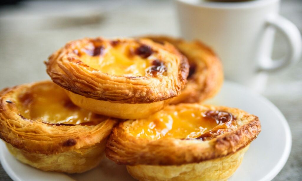 How many traditional pastries will you be able to consume during 7 days in Portugal?