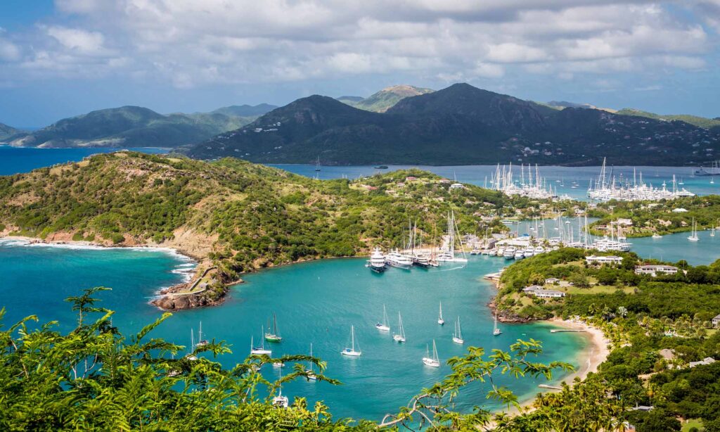 Ukrainians are eligible for Citizenship by Investment in Antigua and Barbuda once more.