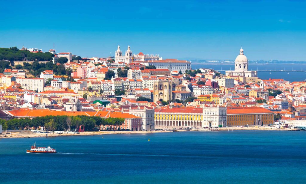 قد تصبح تأخيرات التأشيرة الذهبية للبرتغال شيئًا من الماضي قريبًا.