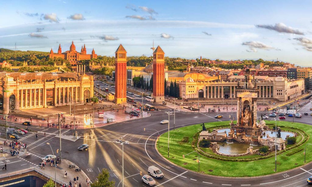Puerta de Alcalá, Madrid, Spain.